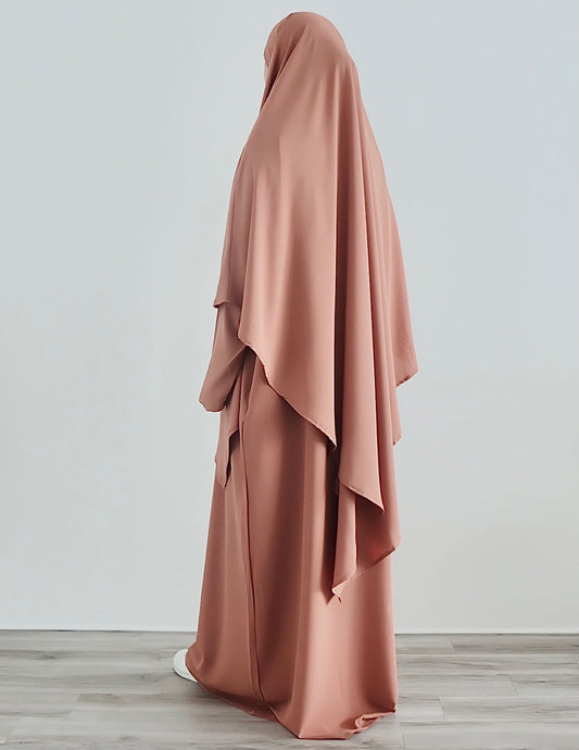 Ensemble abaya et khimar en terre cuite