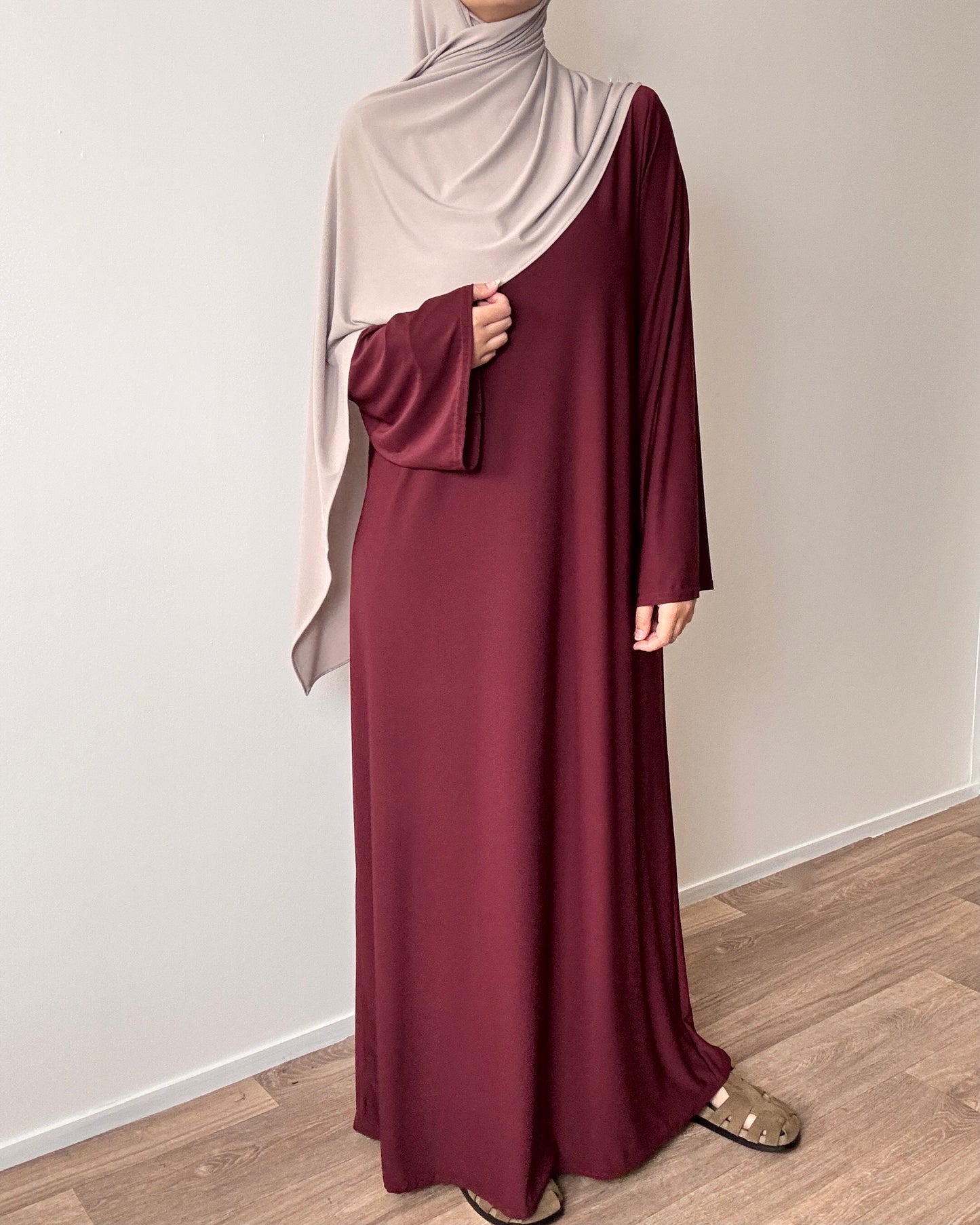 Burgundy jersey premium abaya