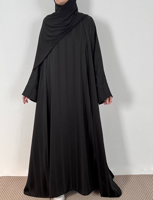 Ensemble en satin noir