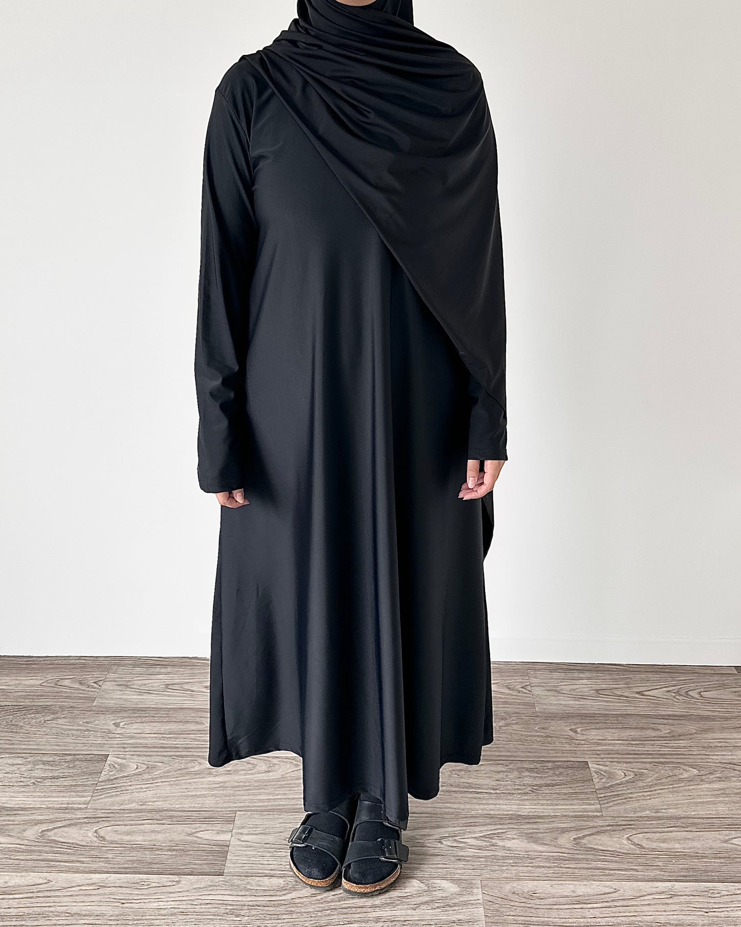بوركيني اسود