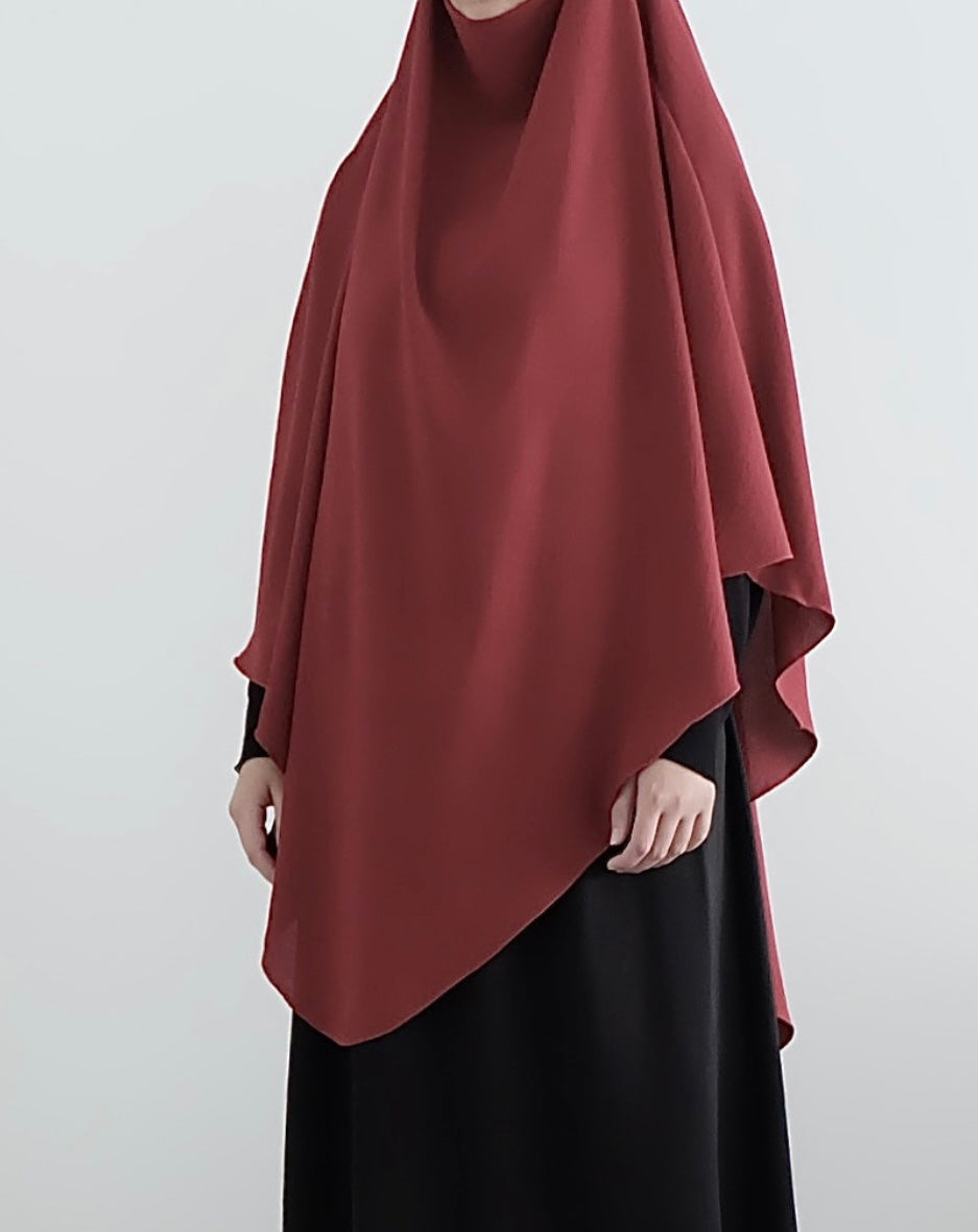 خيمارا جازي طويل باللون العنابي