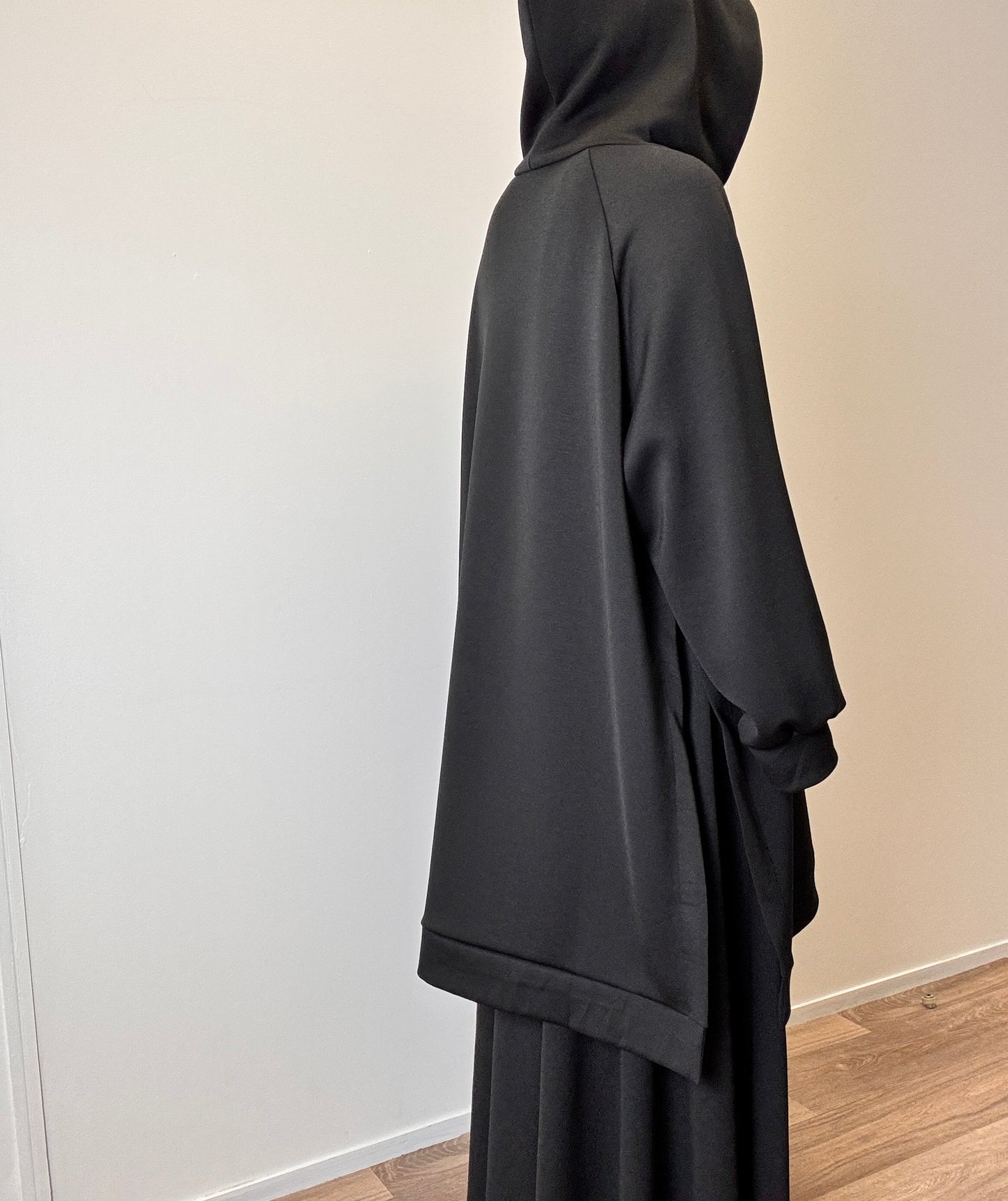 Black oversize sweater