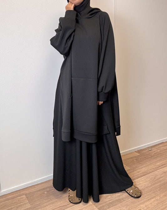 Black oversize sweater