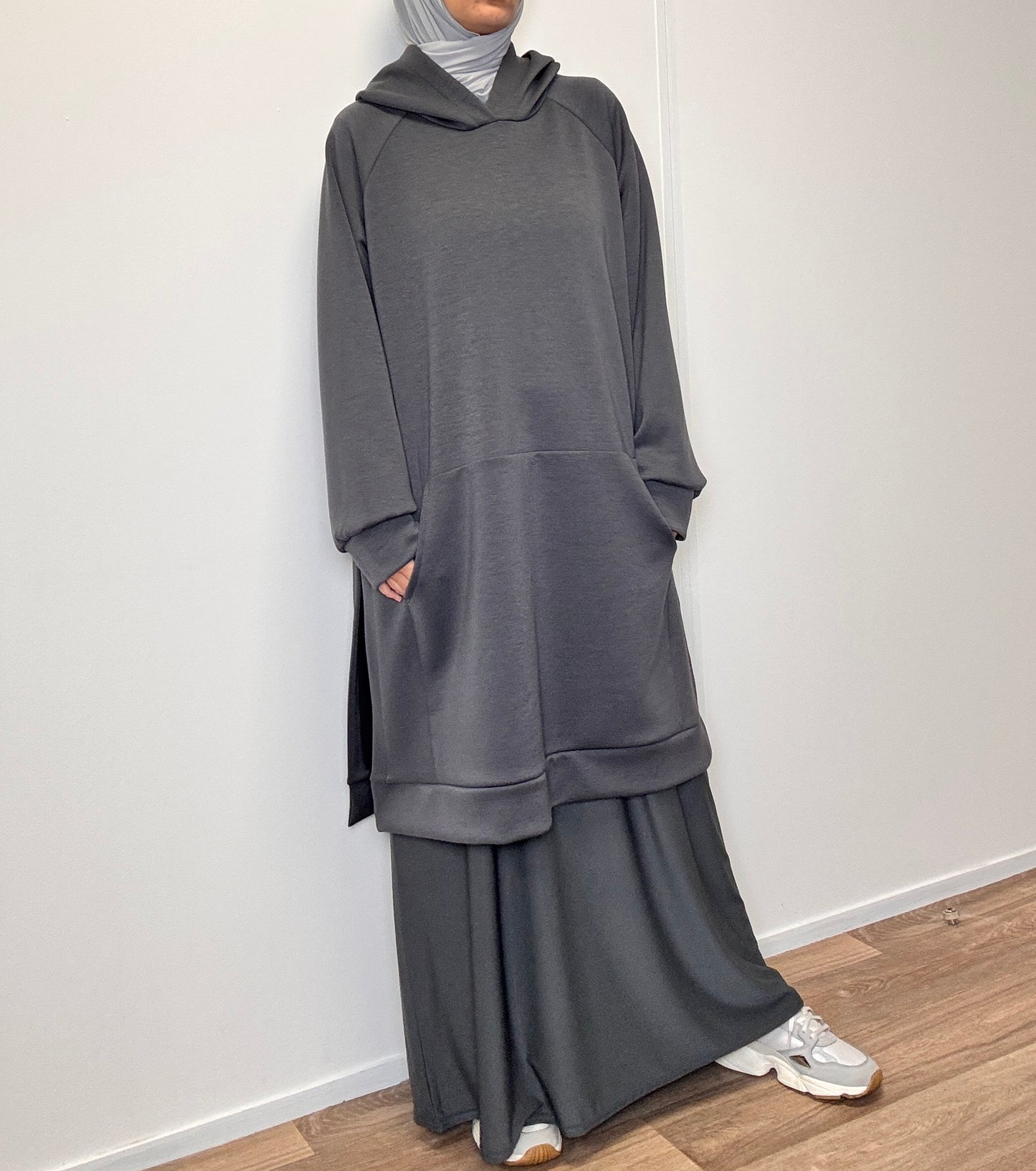 Anthracite oversize sweater