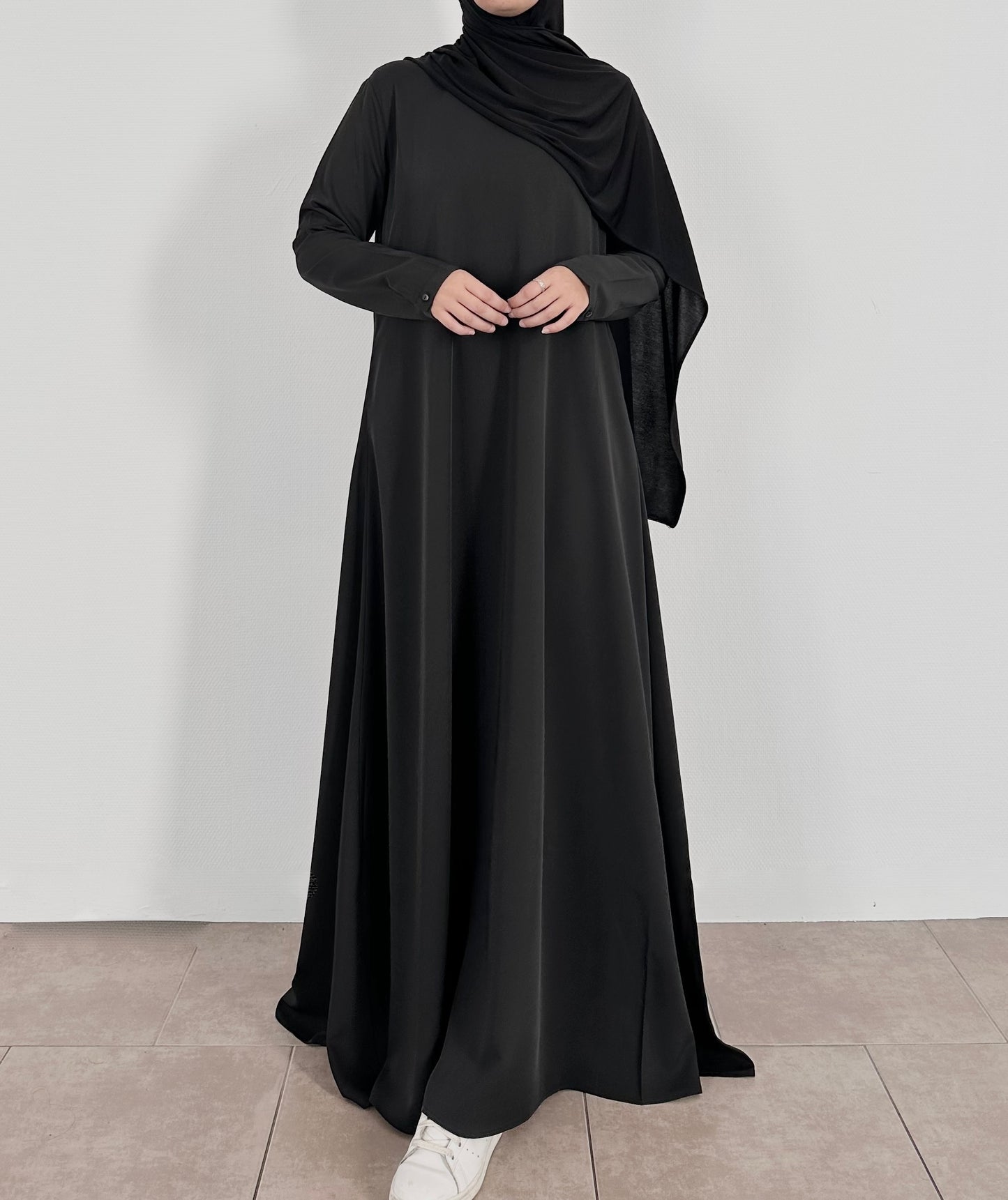 Black flared Abaya